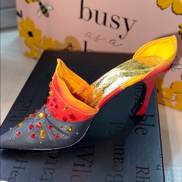 JTRS Passion’s Flame Just the Right Shoe Circa 2001 miniature collectible - Picture 3 of 9